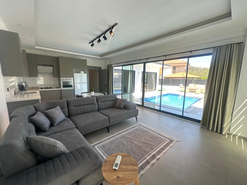 Villa Lavinya 1